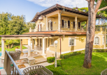 Villa di lusso nel centro di Forte dei Marmi